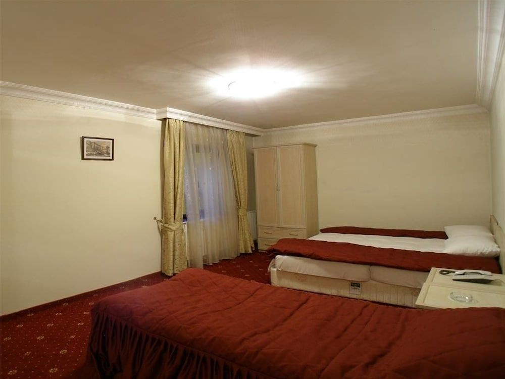 Çağ Otel