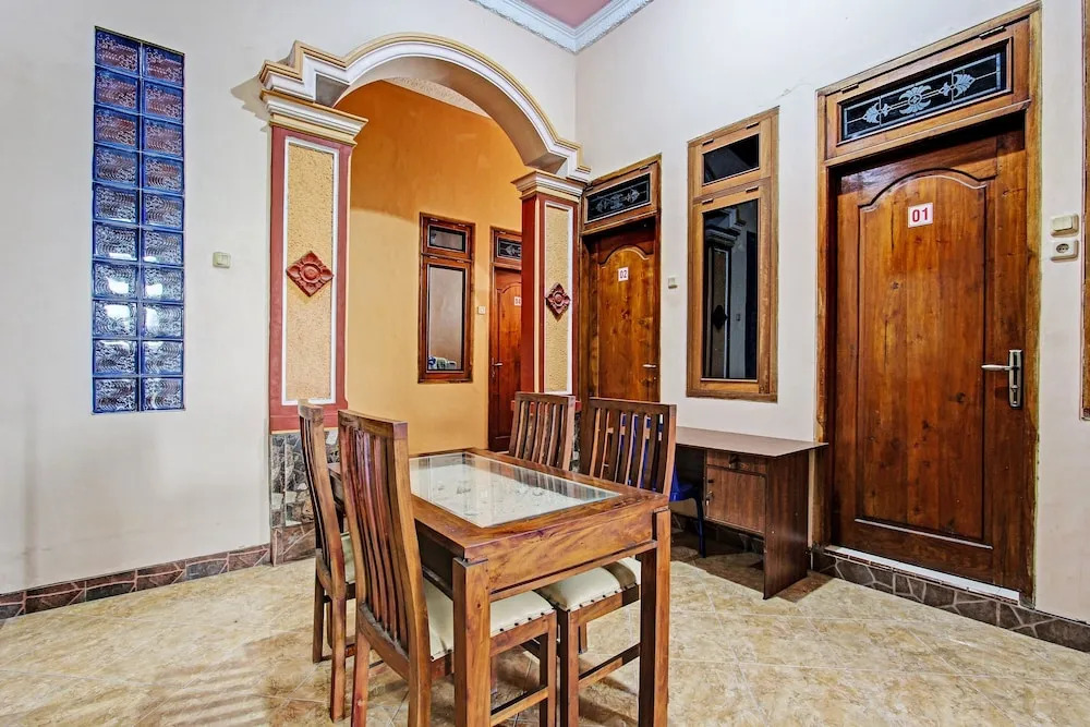 SPOT ON 92373 Kristin Homestay 2