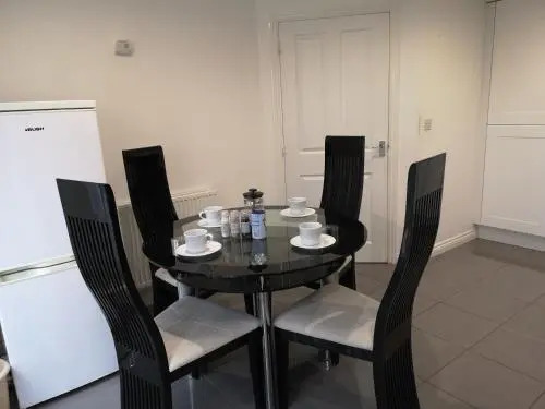 Nightingale Gardens - 4 Bed Detached House - Manchester