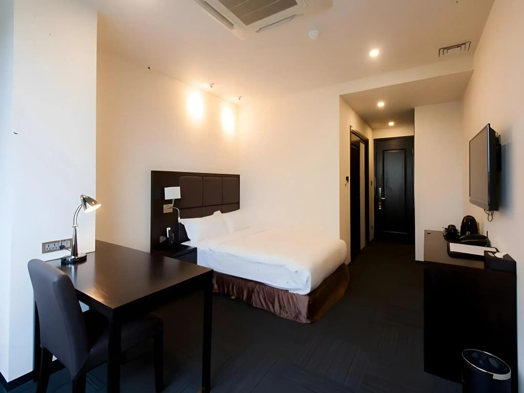 Sakura Hotel