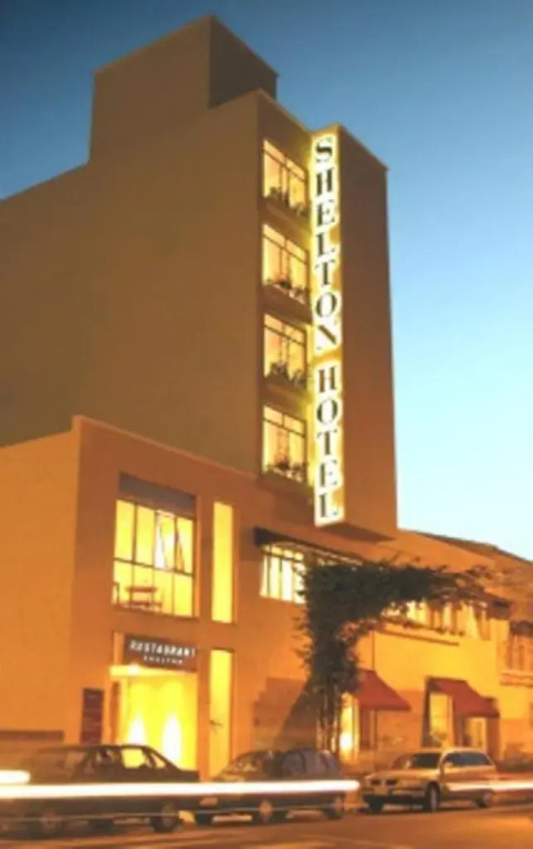 Hotel Shelton