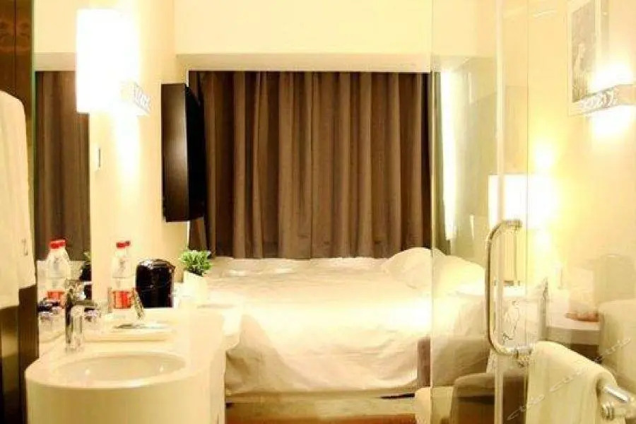 Zhotels
