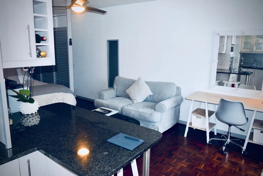 Studio Apartment With Balcony in Central Business District