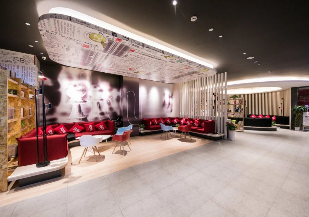 Ibis Hangzhou West Lake Lakeside Qingchun Road