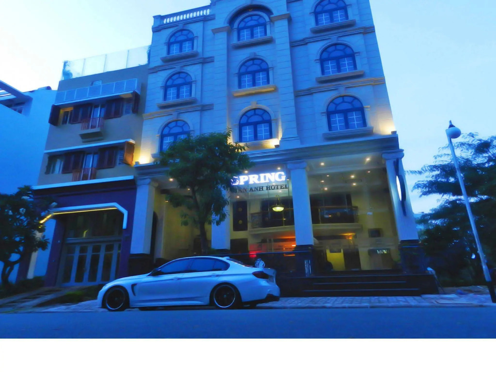 Spring Hotel
