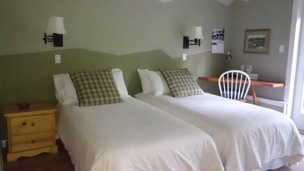 Meadowbrook Suite