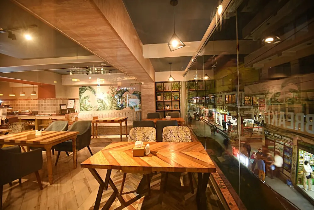 Daali Hotel & Apartment