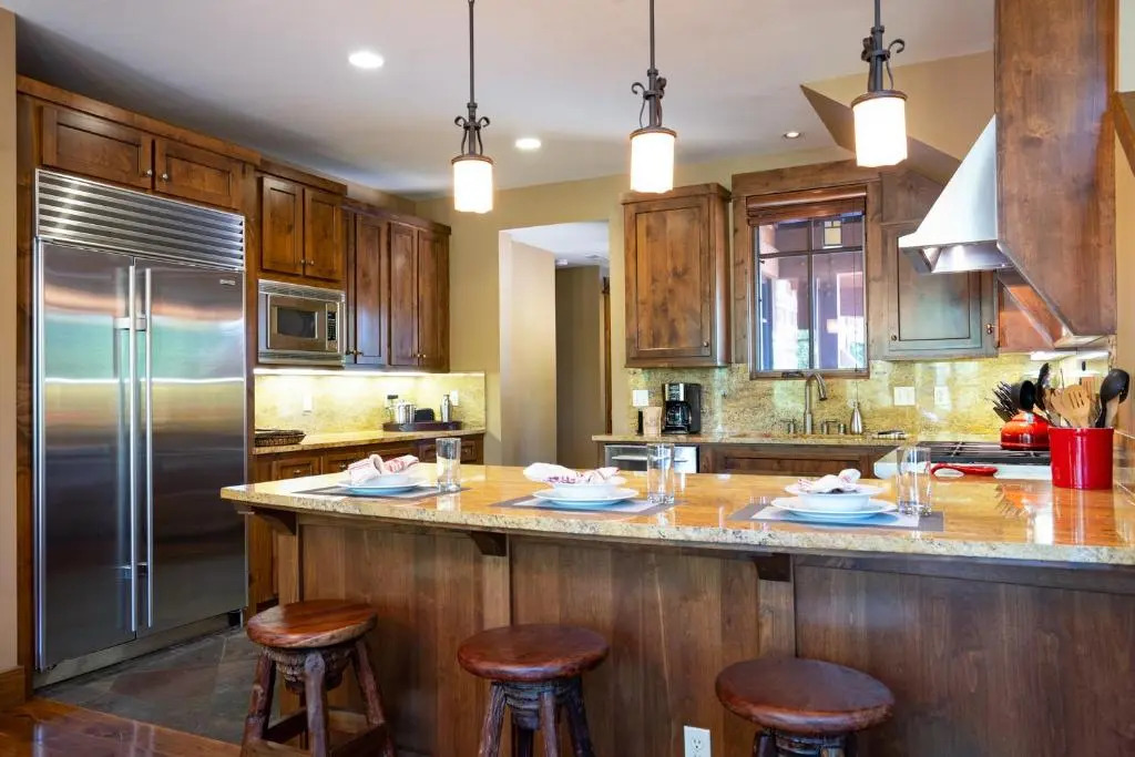 Luxury Old Greenwood 3BD Villa