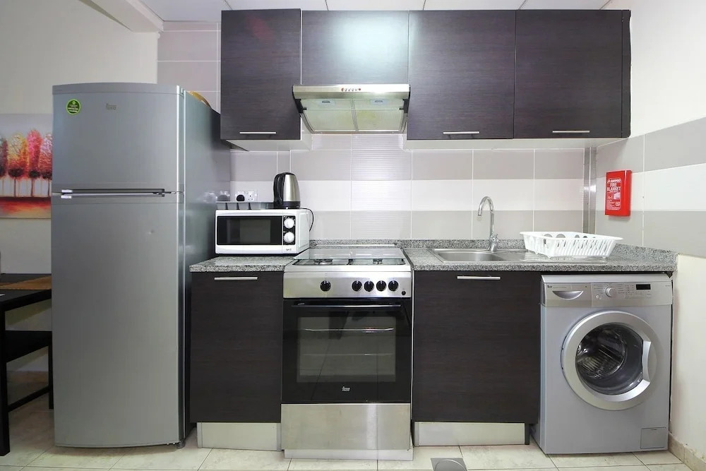 New Arabian Holiday Homes- IMPERIAL JVT