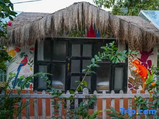 Aashraya Bed and Breakfast