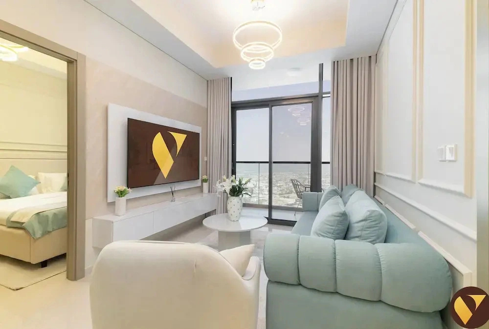 Vogue | Aykon City Business Bay near metro station