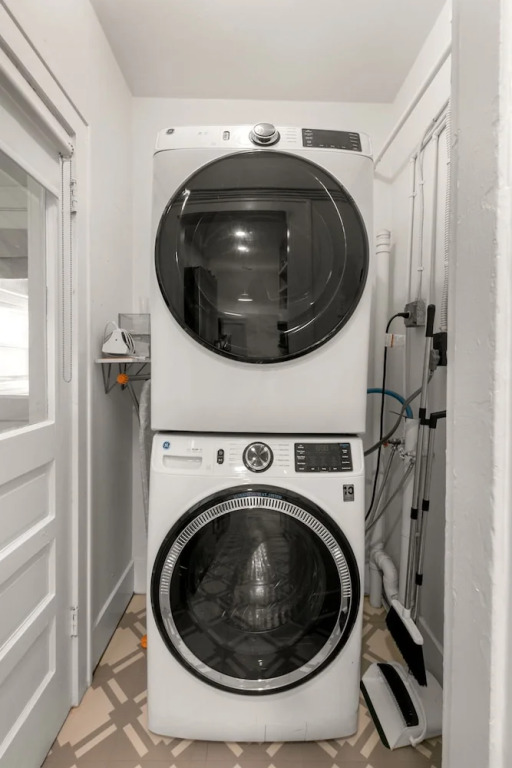 Soho Siesta Stunning Soho Apt w Private Balcony