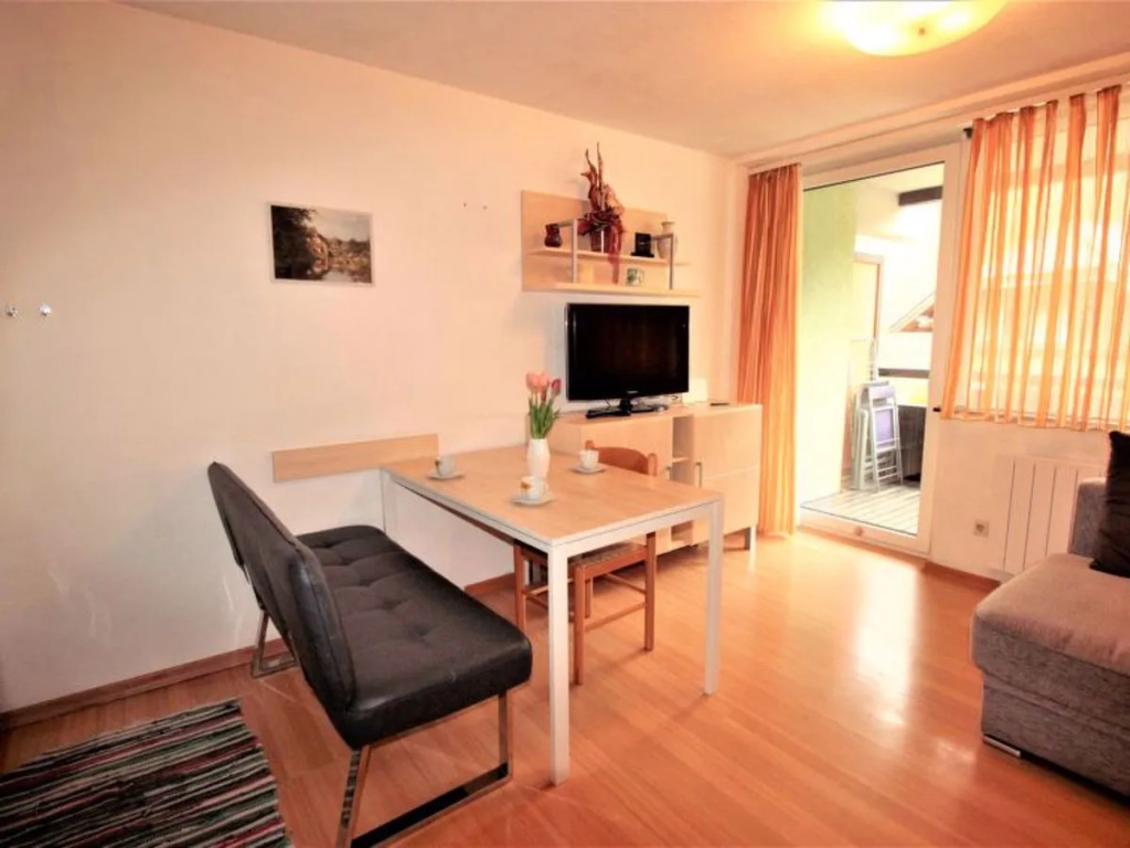 Haus Achenstrasse 24857