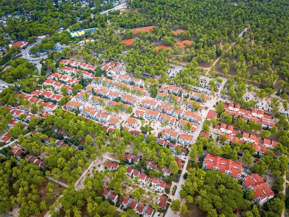 Zaton Apartment Near Sea Beach