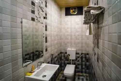 Hotel Manas AC Rooms