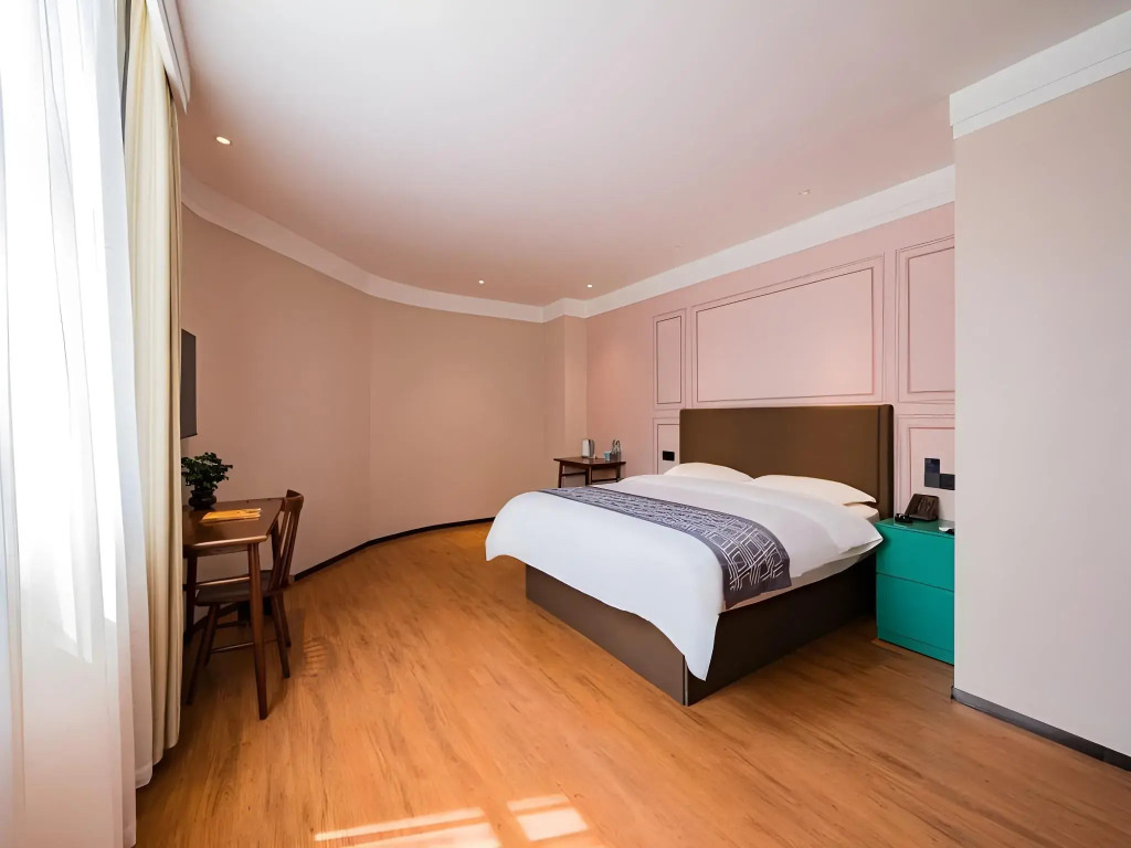 GreenTree Inn Beijing Guangmingqiao Express Apartment Hotel