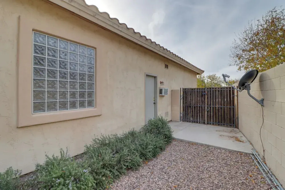 Private Pool + Resort Perks: Phoenix Golf Getaway
