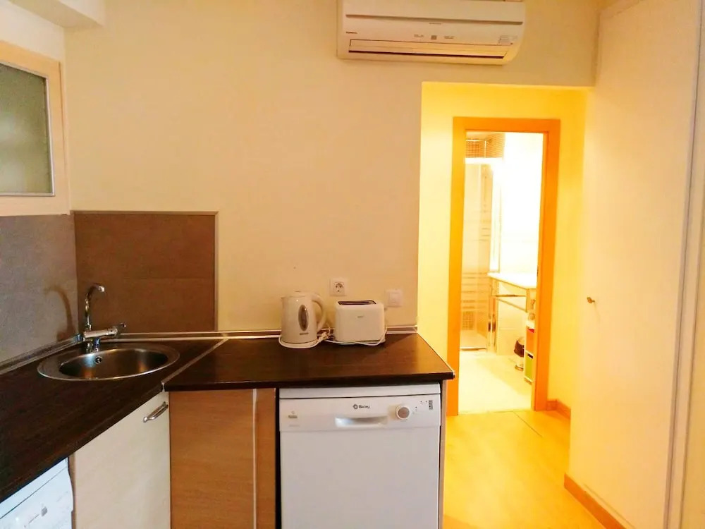 Apartsalou Rosa
