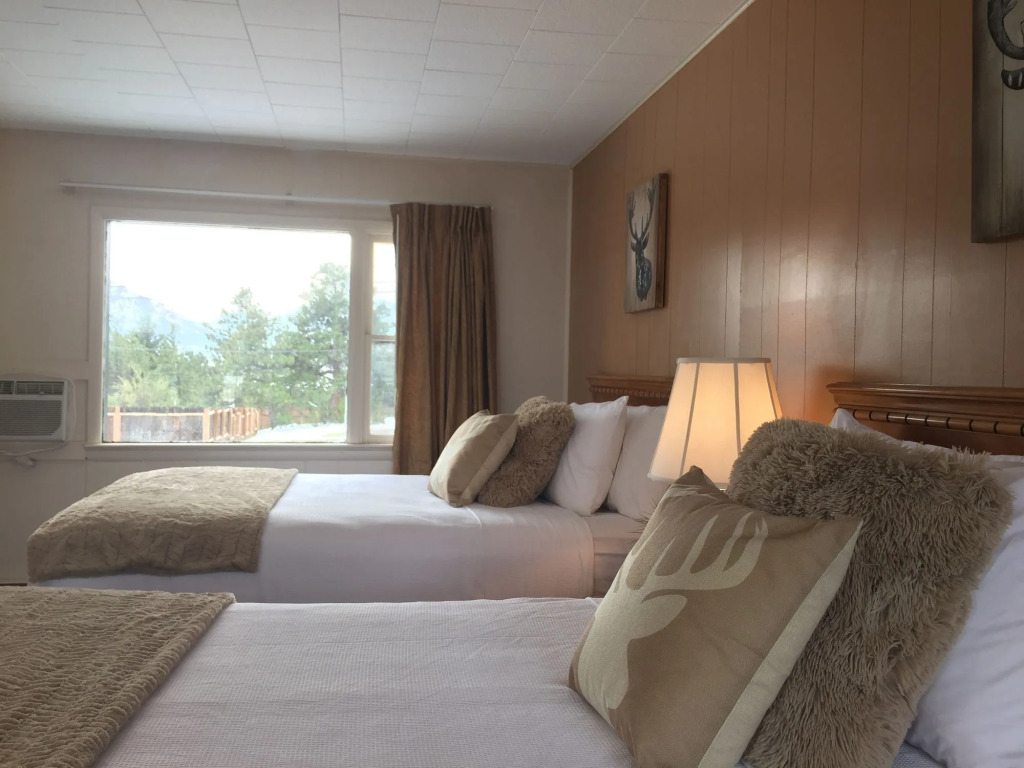 Estes Mountain Inn