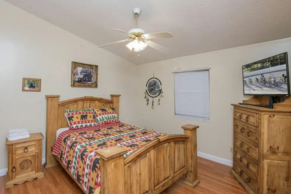 Happy Hours By Heritage Cabin Rentals