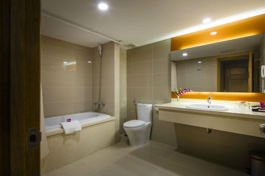 TTC Hotel Deluxe Airport