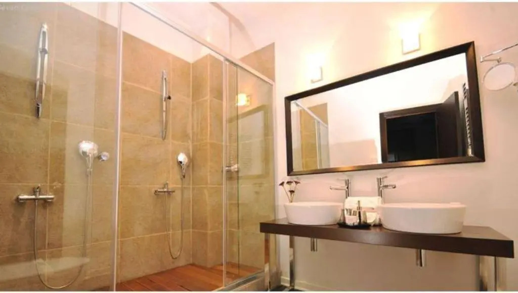 Seven Dreams Hotel