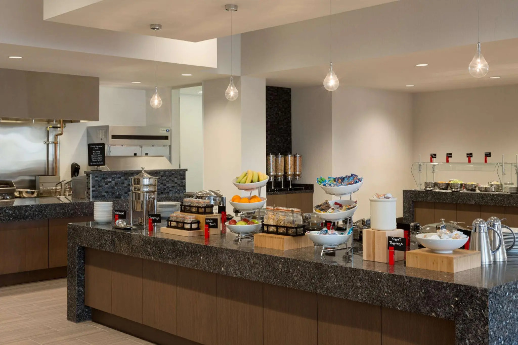 Embassy Suites by Hilton The Woodlands