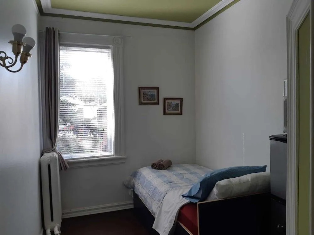 Ottawa Sleep Inn