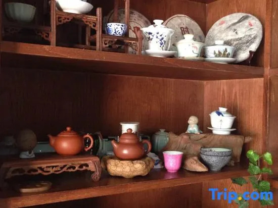Lijiang Banduo Youlian Inn
