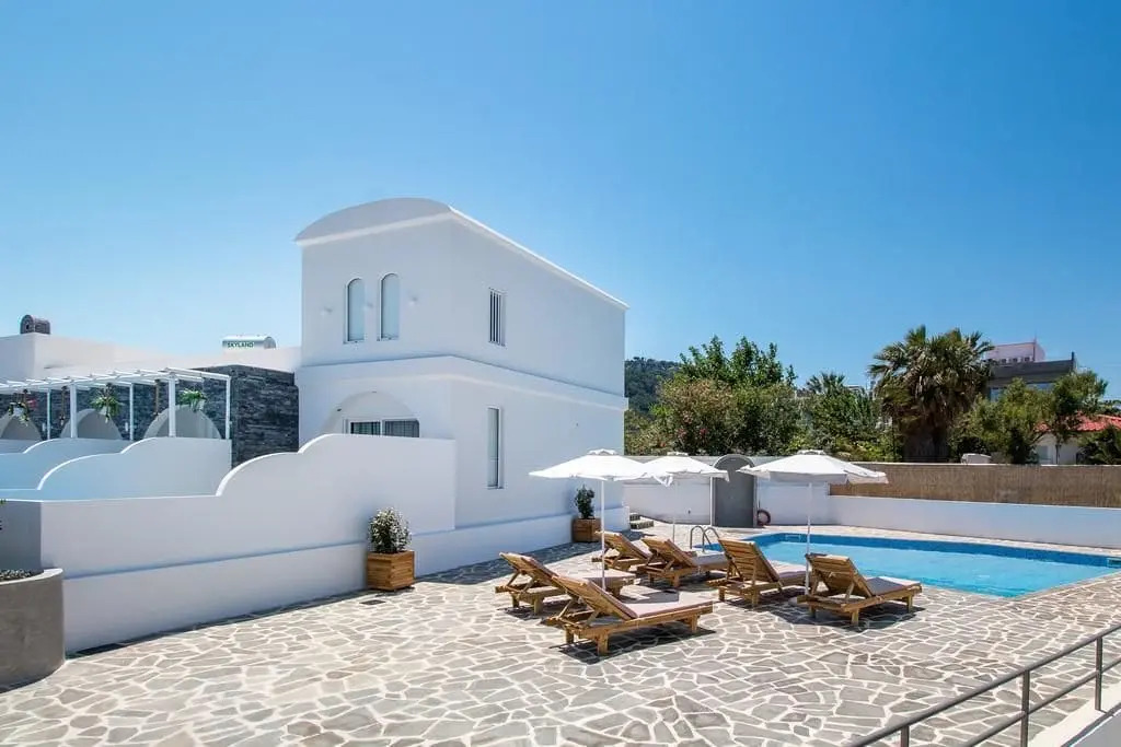 Alexander Studios & Suites