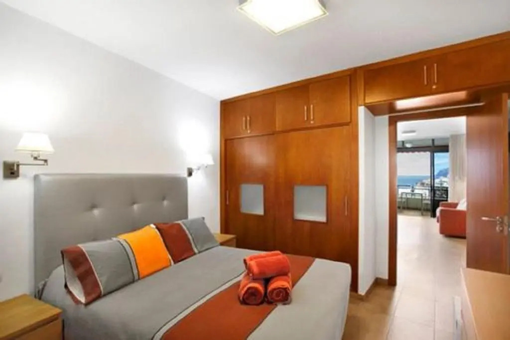 arenas negra 1-Bed Apartment SEa View