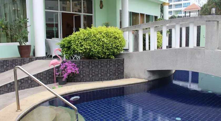 Romanasia Hotel