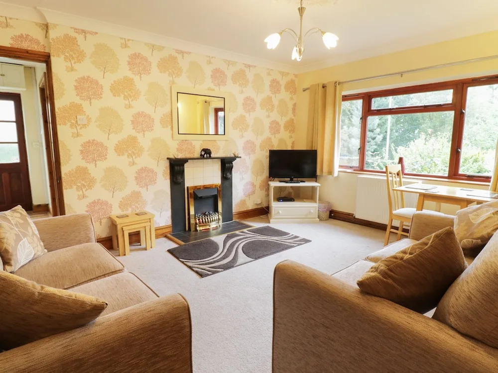 Bro Awelon Cottage