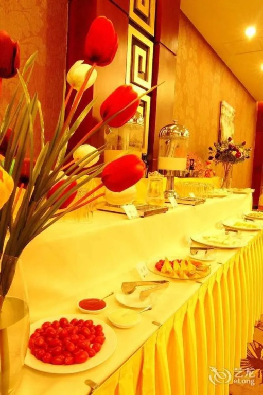 Chengdu Caesarean Hotel