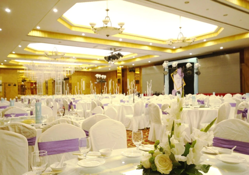 Grand Continent International Hotel