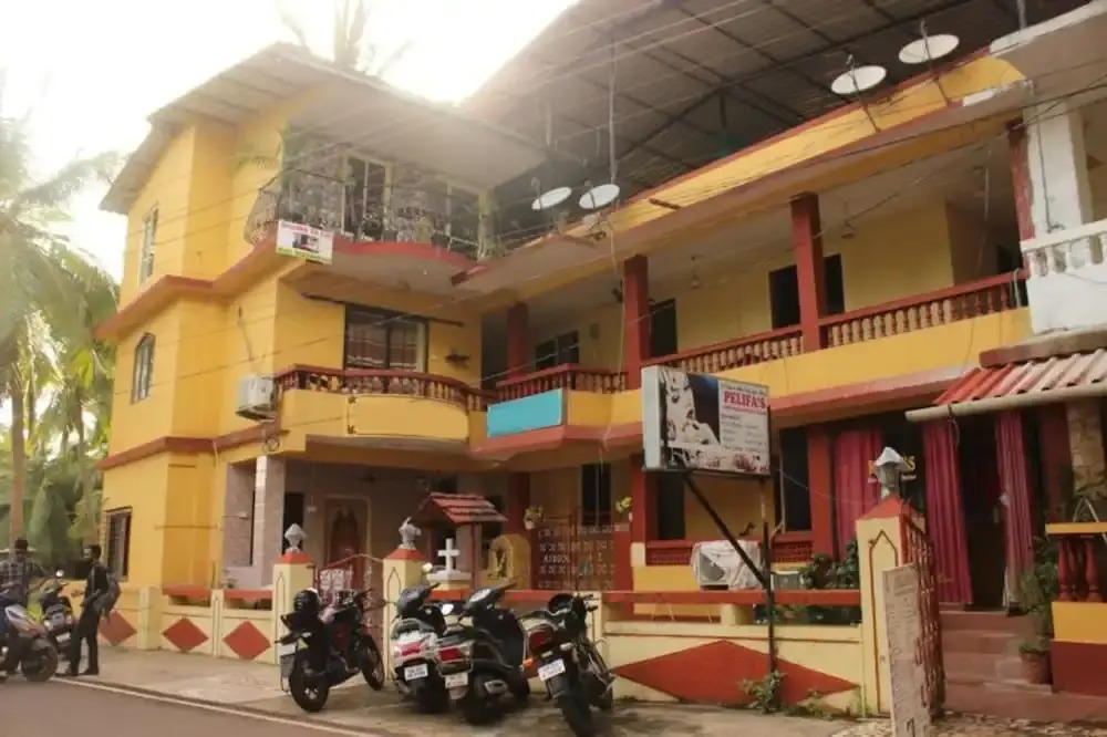 OYO 9217 Home Studios near Candolim Beach