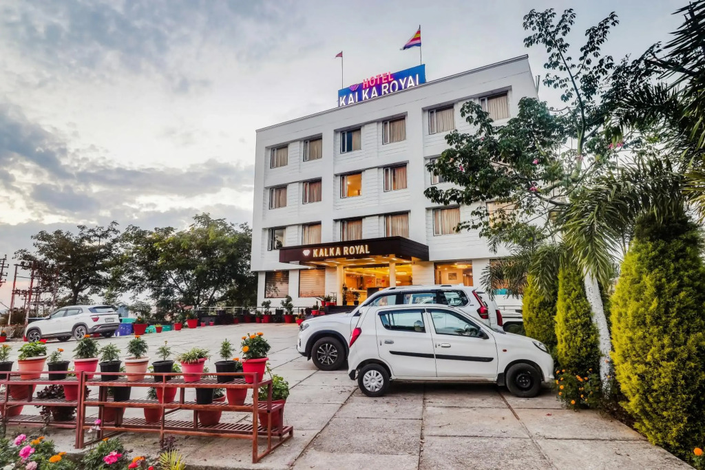 Hotel Kalka Royal