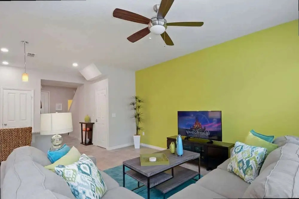 Modern 4BR w Patio Resort Pool Compass Bay