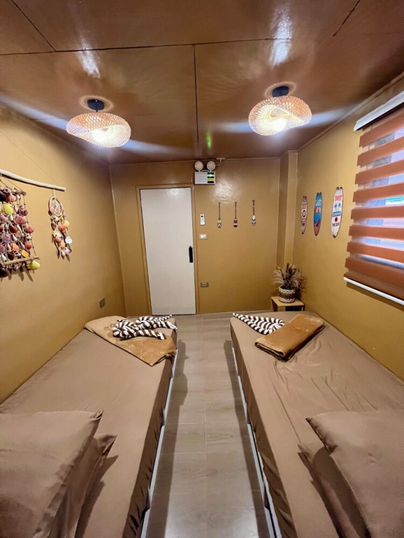 L Casa