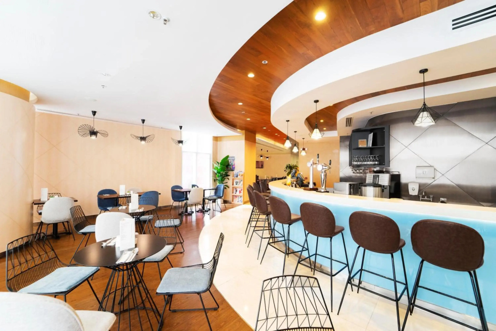 Ibis Hong Kong Central & Sheung Wan