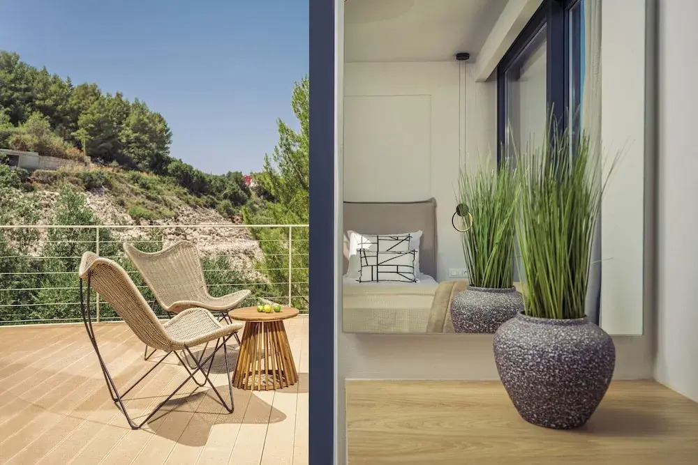 Terra Petra Luxury Villa - The Seafront Retreat