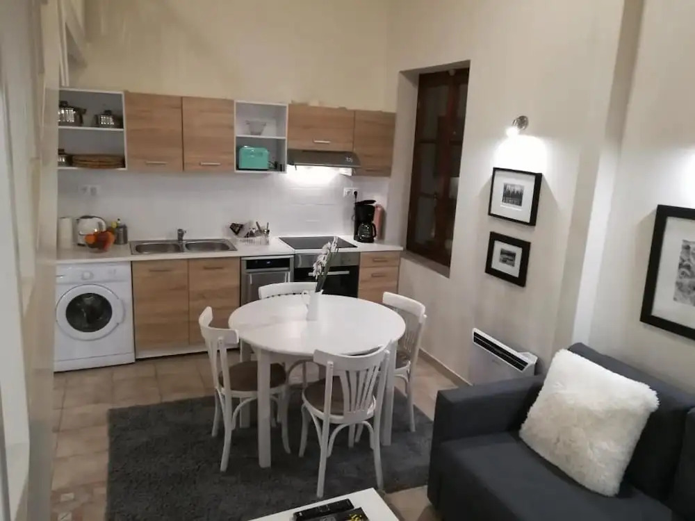 Central Apartments in Psiri - Athens