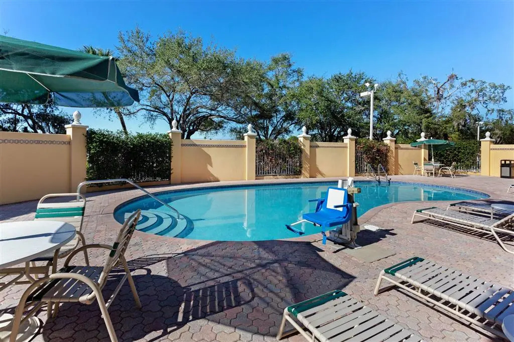 La Quinta Inn And Suites Sarasota