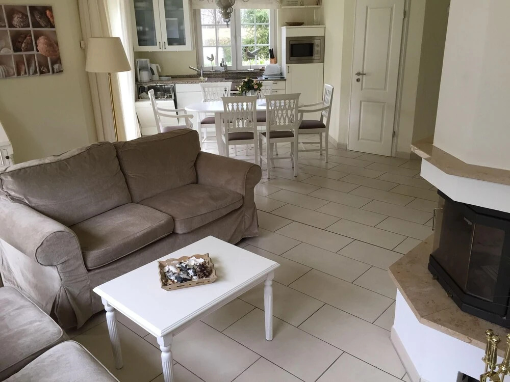 Zingst-3-Zi-Ferienwohnung-SEELORD-Strandresidenz-Godeke-Michels