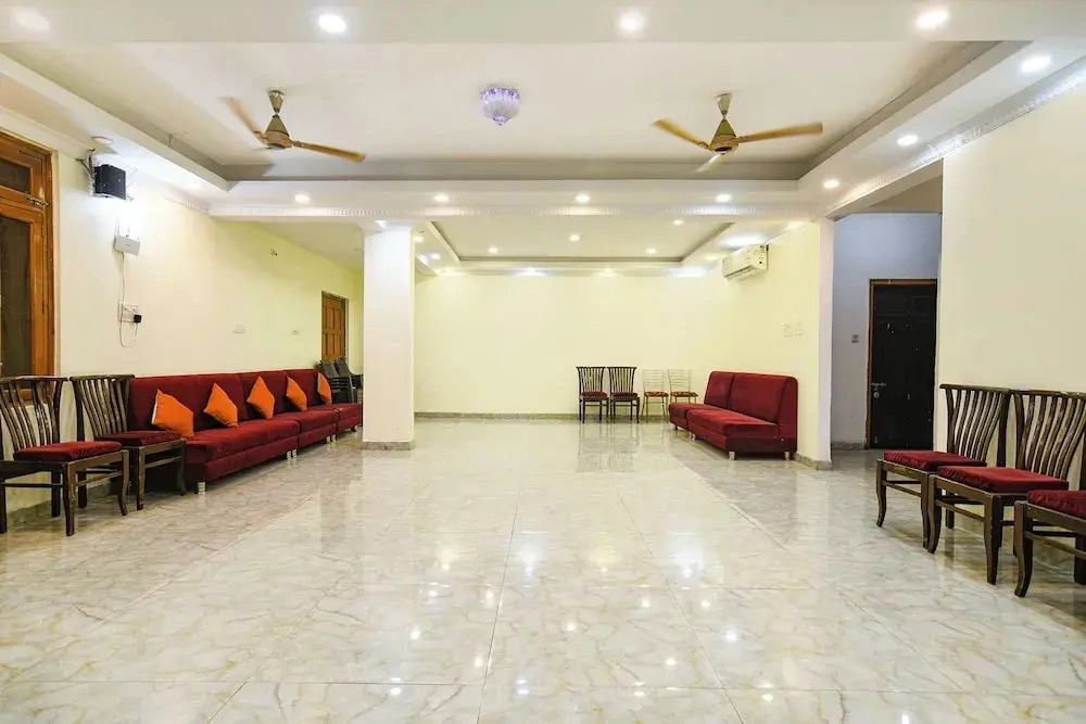 Fabhotel The Krishnayan