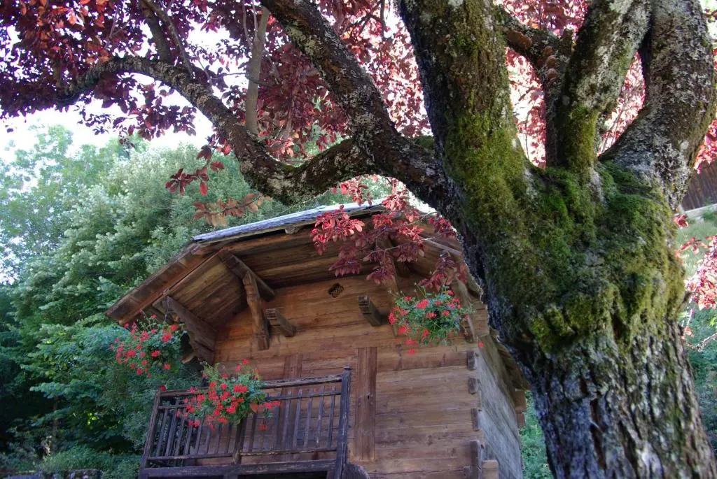 Appart Ressachaux Morzine centre 2 à 4 pers calme vue jardin parking