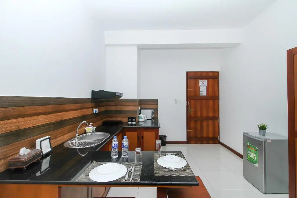 Iddamal Apartments