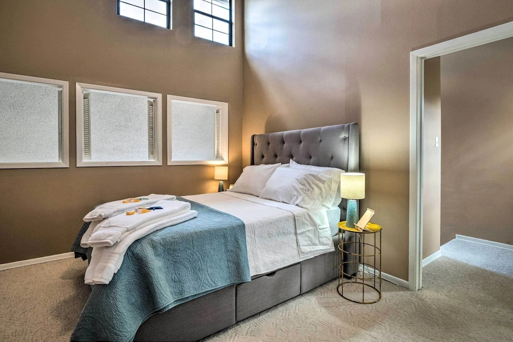 Horseshoe Bay Resort Townhome - Near Lake Lbj!