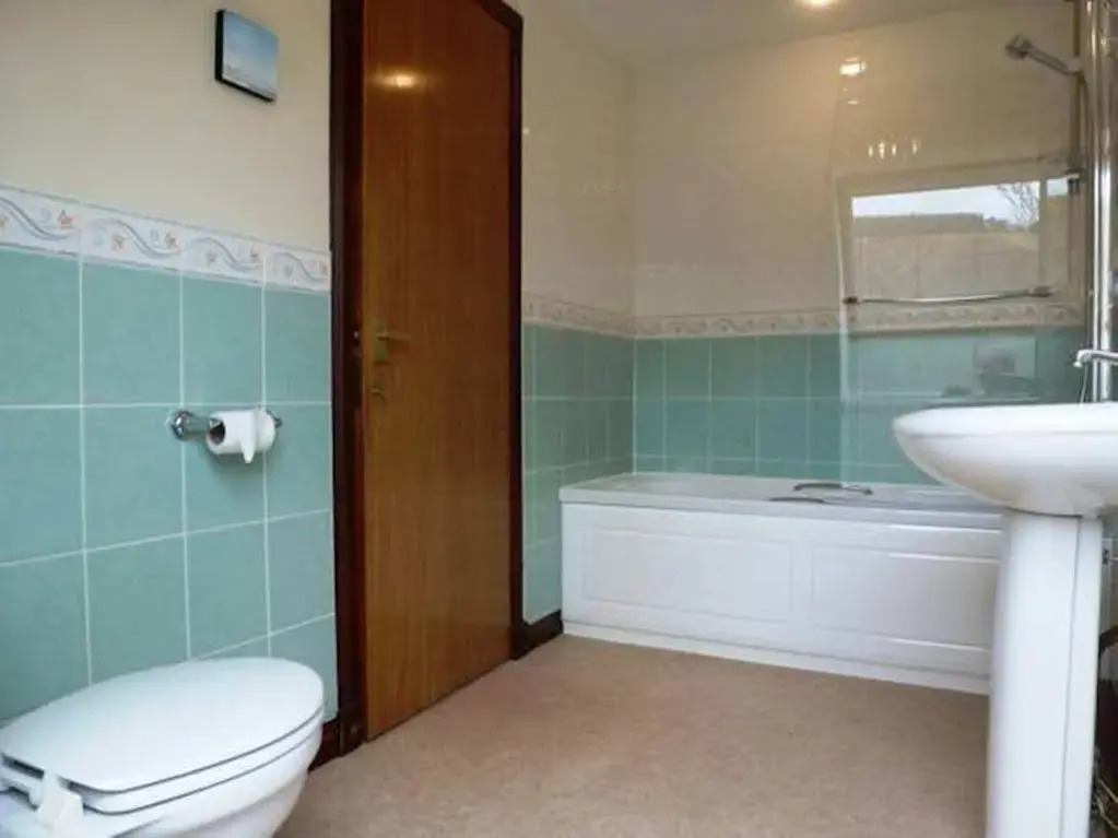 Woodlands Guest House