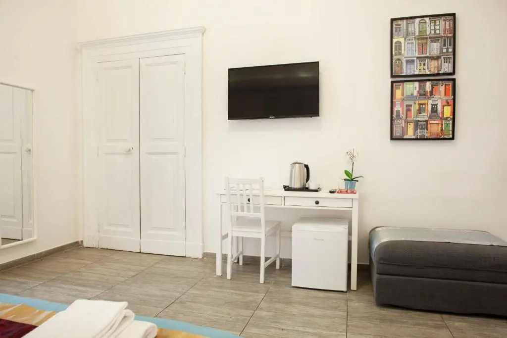 B&B Martucci Avenue